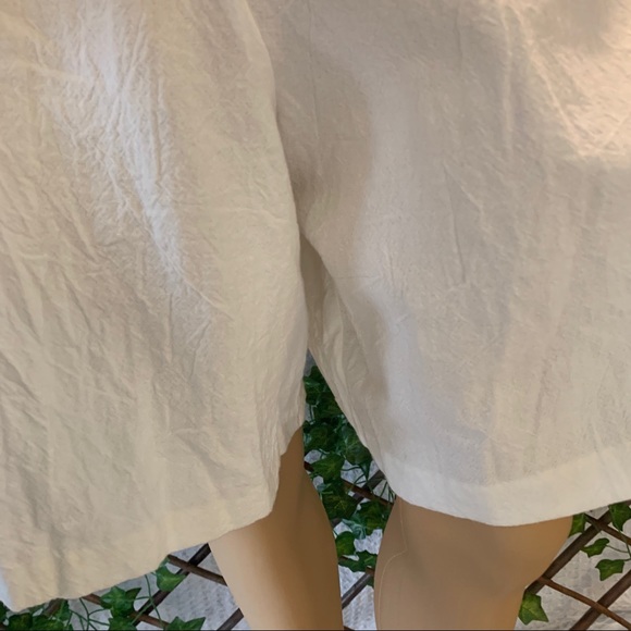 NWT |  90s Vintage Button Front Romper | White | L | Cotton | Gold Trim - Picture 6 of 7